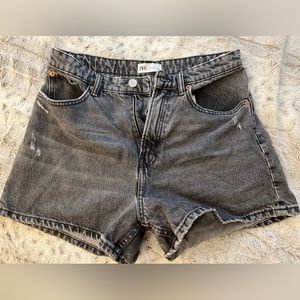Zara Size 8 Grey Denim shorts